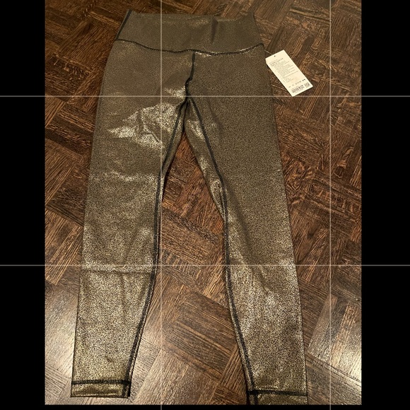 Wunder Under Lululemon Tights Gold